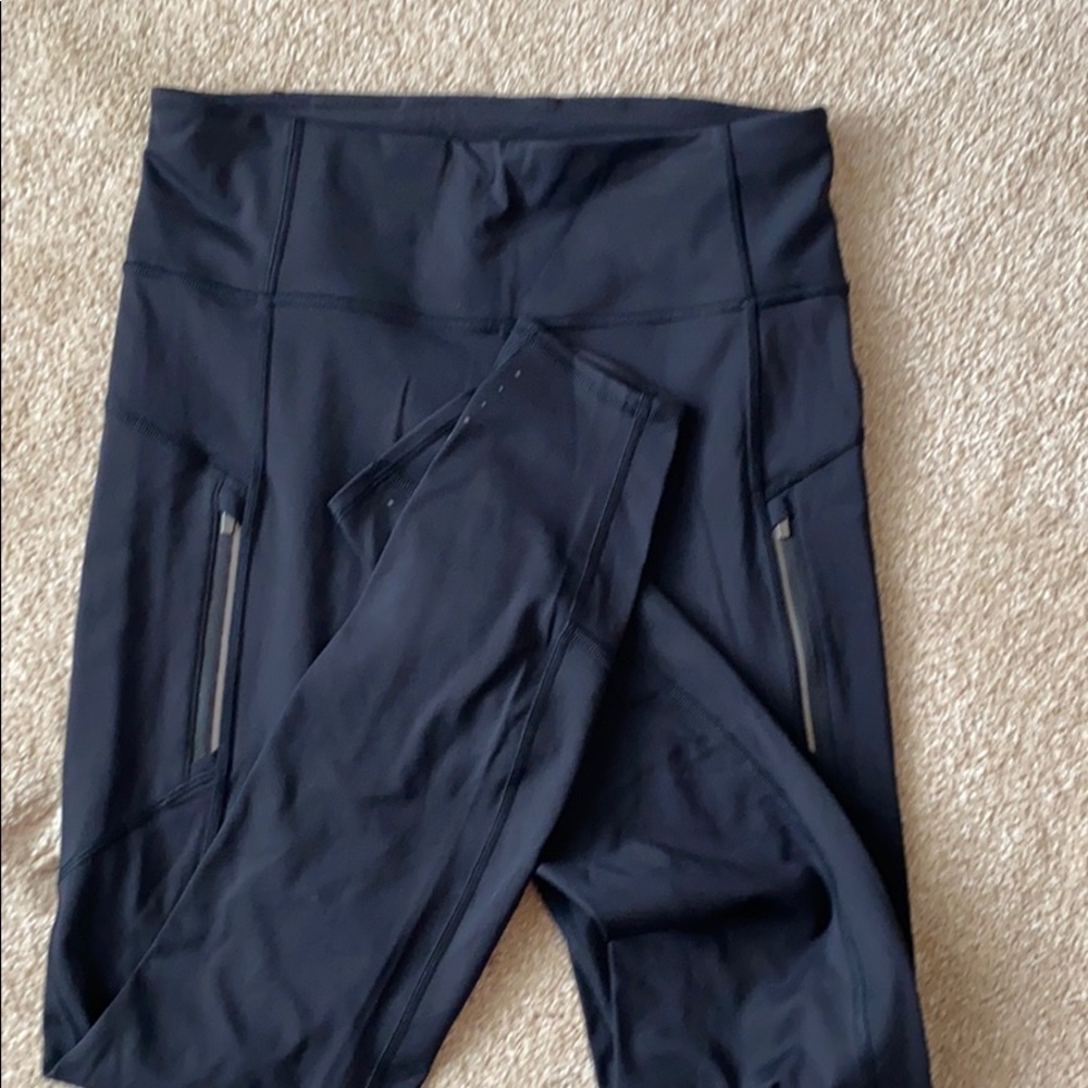 Athleta Rainier Tight size MT